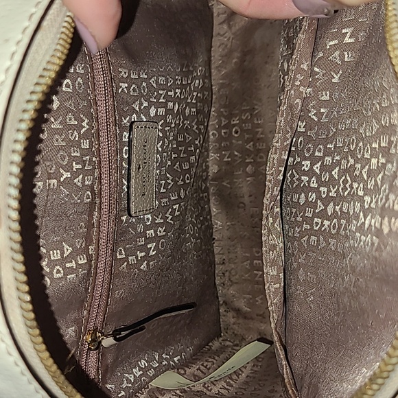 Kate Spade ♠️ small backpack - Picture 6 of 7